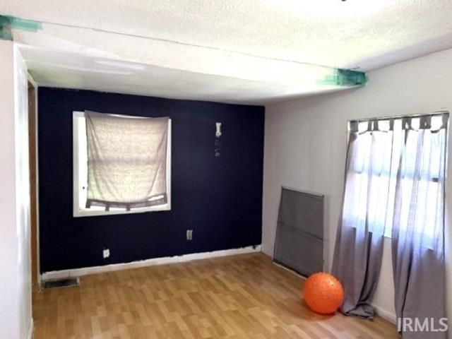 708 N main Street, Linden, IN 47955