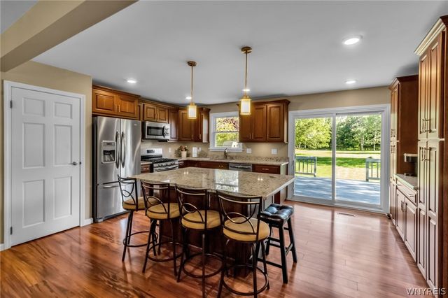12466 Williston Road, Marilla, NY 14004