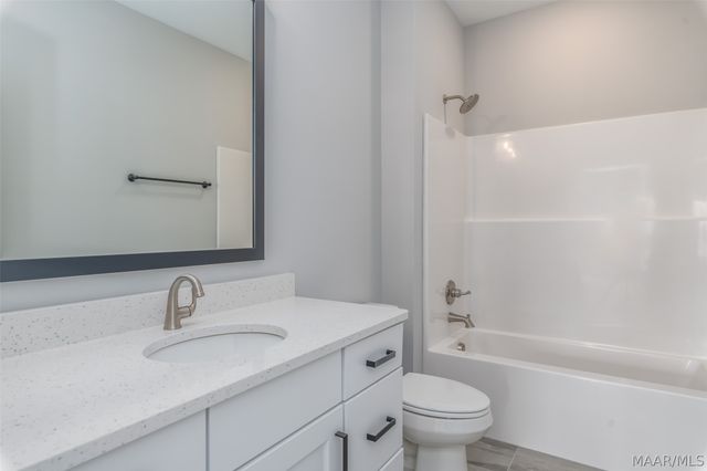 500 Meadowbrook Glen, Montgomery, AL 36117