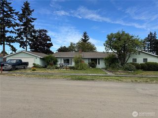 402 G W Maple Street, Sequim, WA 98382