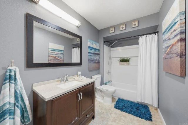 3012 Plaza Leonardo, Bonita, CA 91902