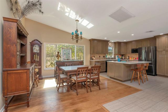 13528 AVISTA DRIVE, Tampa, FL 33624