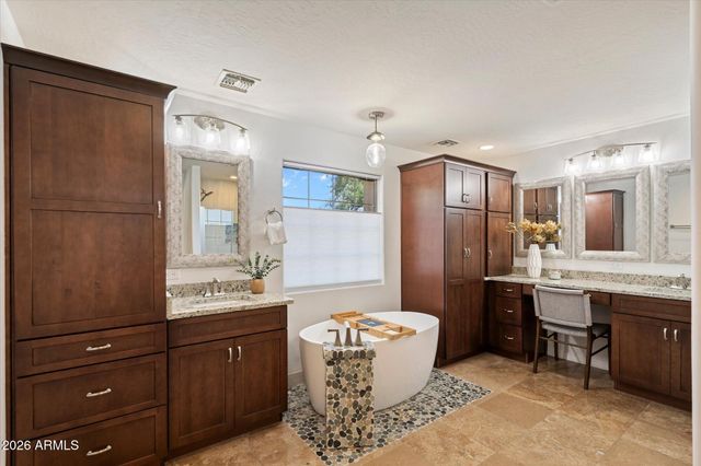 32644 N 40TH Place, Cave Creek, AZ 85331