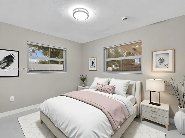 6800 Raleigh St, Hollywood, FL 33024