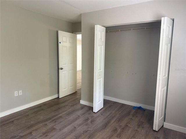 927 33RD AVENUE W, Bradenton, FL 34205