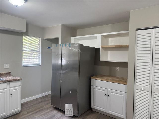 927 33RD AVENUE W, Bradenton, FL 34205