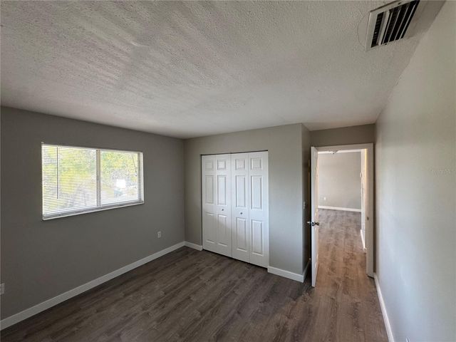927 33RD AVENUE W, Bradenton, FL 34205