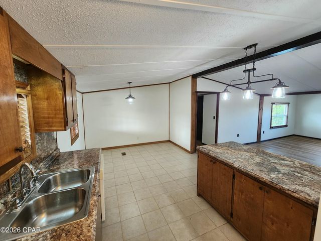 3535 Hare Road, Marianna, FL 32448