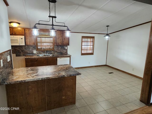 3535 Hare Road, Marianna, FL 32448