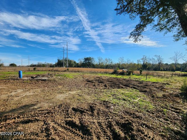 3535 Hare Road, Marianna, FL 32448