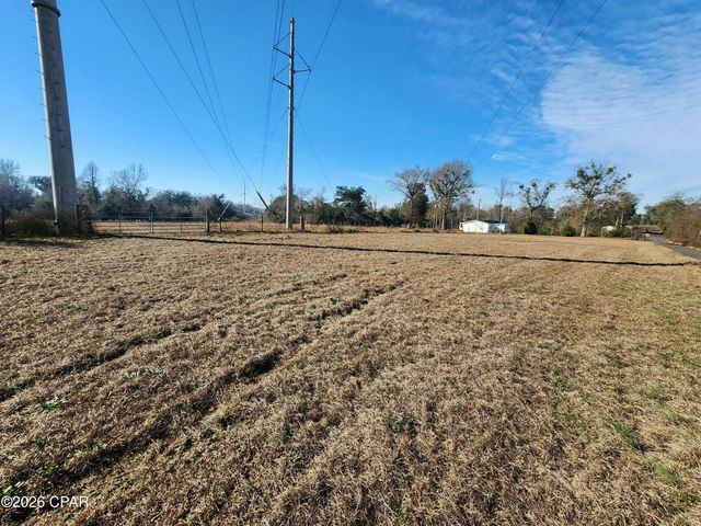 3535 Hare Road, Marianna, FL 32448