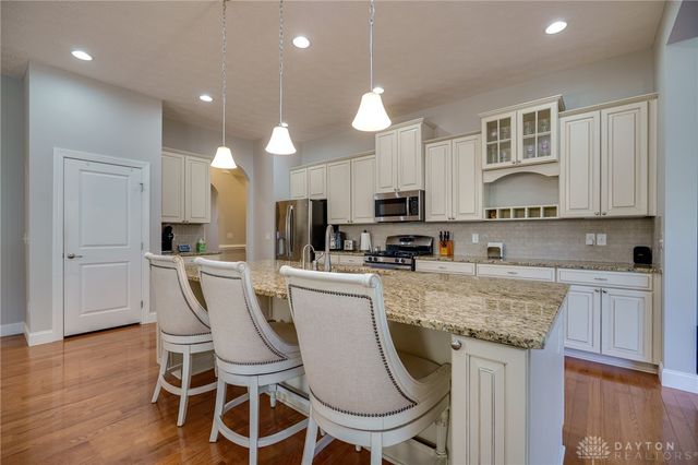 3720 Shiraz Court, Bellbrook, OH 45305