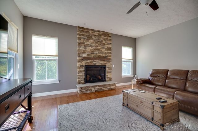 3720 Shiraz Court, Bellbrook, OH 45305