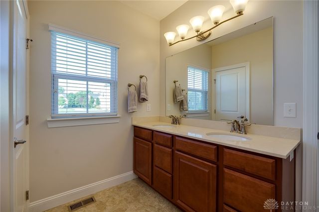 3720 Shiraz Court, Bellbrook, OH 45305