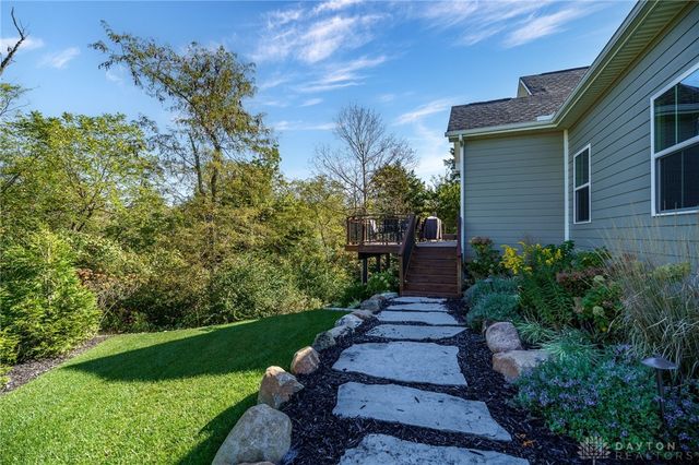 3720 Shiraz Court, Bellbrook, OH 45305