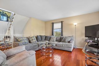 216 Copeley Way, North Brunswick Twp., NJ 08902