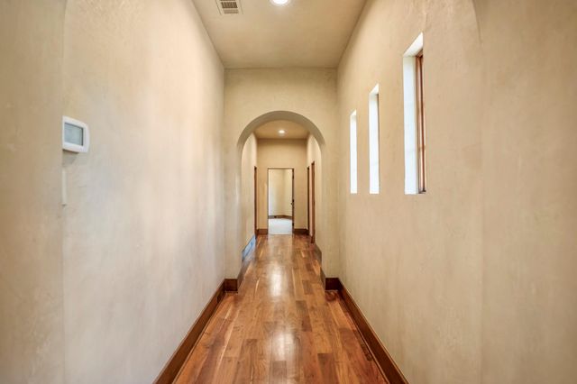 15 N Badger Lodge Circle, Spring, TX 77389