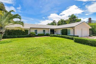 210 Ellamar Road, West Palm Beach, FL 33405