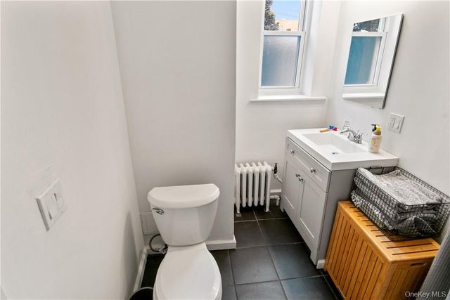 1225 Hollywood Avenue, Bronx, NY 10461