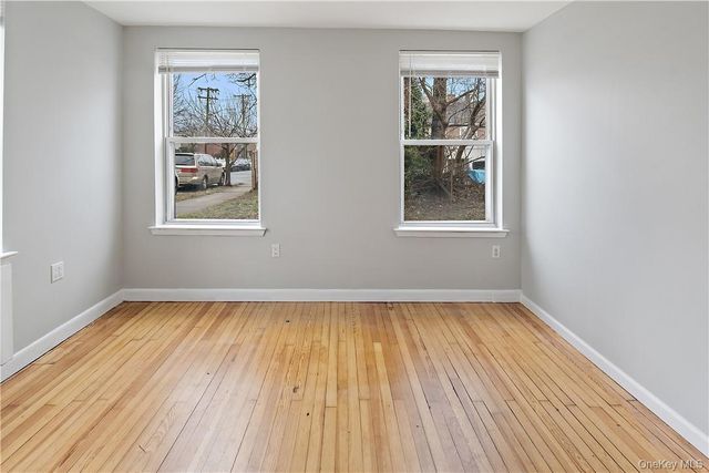 1225 Hollywood Avenue, Bronx, NY 10461