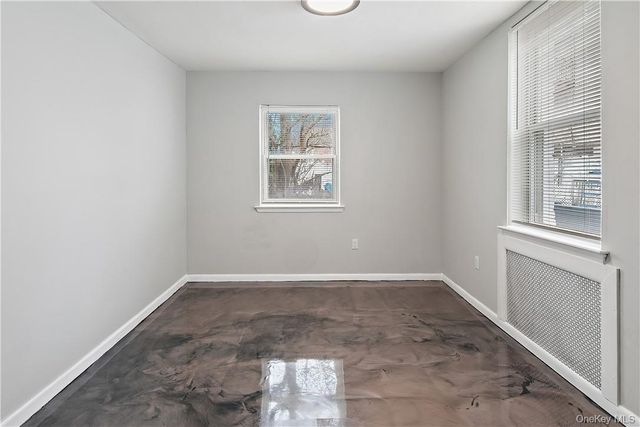 1225 Hollywood Avenue, Bronx, NY 10461