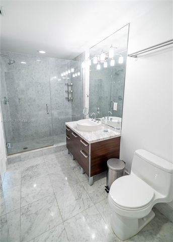 253 NE 2nd St 2107, Miami, FL 33132