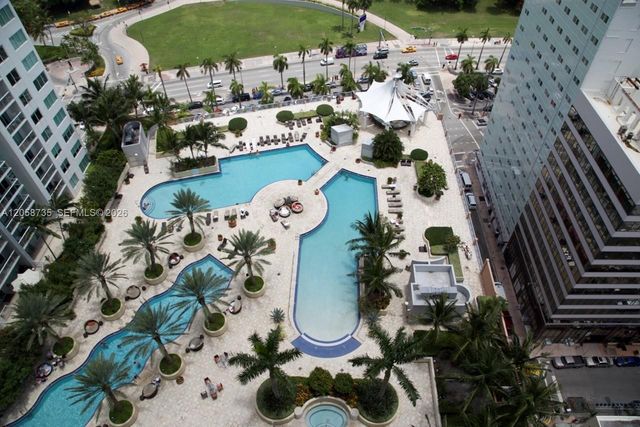 253 NE 2nd St 2107, Miami, FL 33132