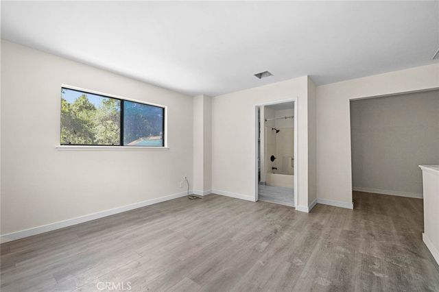 7049 Salisbury Road 2, West Hills, CA 91307