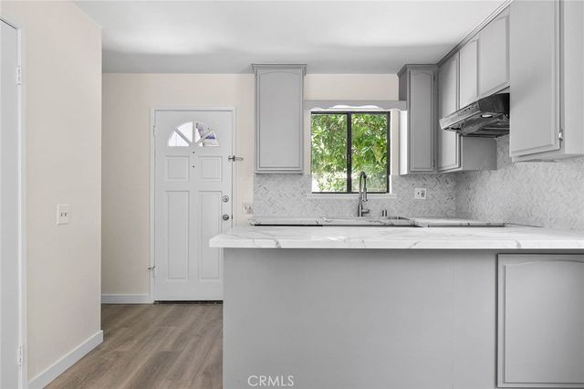 7049 Salisbury Road 2, West Hills, CA 91307