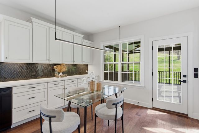 9337 Norwegian Red Dr, Nolensville, TN 37135