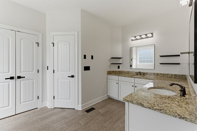 9337 Norwegian Red Dr, Nolensville, TN 37135