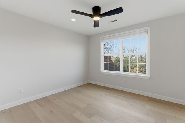 9337 Norwegian Red Dr, Nolensville, TN 37135