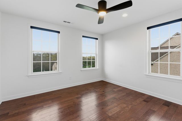 9337 Norwegian Red Dr, Nolensville, TN 37135