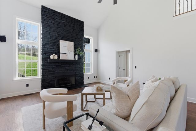 9337 Norwegian Red Dr, Nolensville, TN 37135