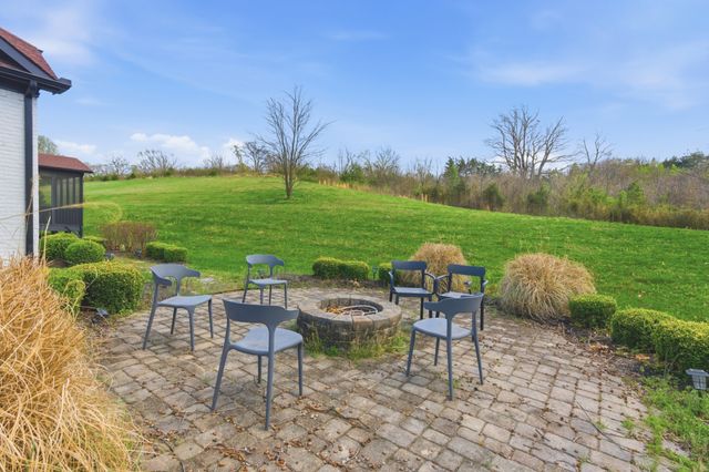 9337 Norwegian Red Dr, Nolensville, TN 37135