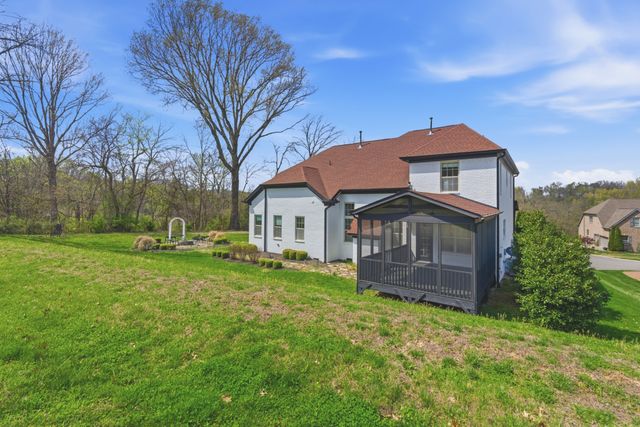 9337 Norwegian Red Dr, Nolensville, TN 37135