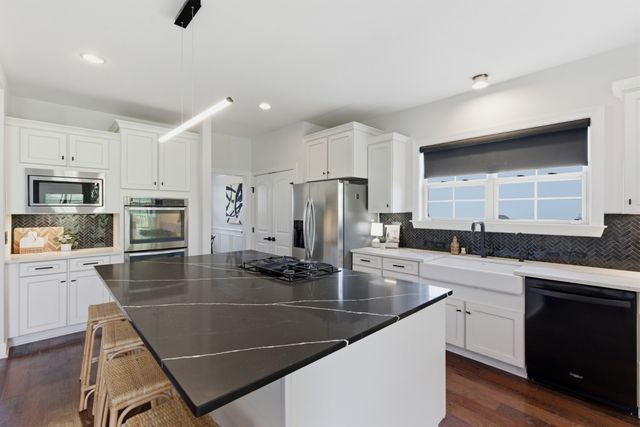 9337 Norwegian Red Dr, Nolensville, TN 37135