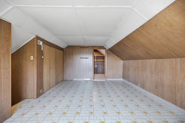262 Essex St, Swampscott, MA 01907