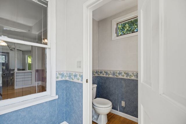 262 Essex St, Swampscott, MA 01907