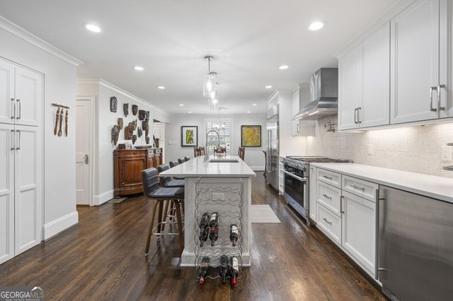 460 Brentwood Drive NE, Atlanta, GA 30305