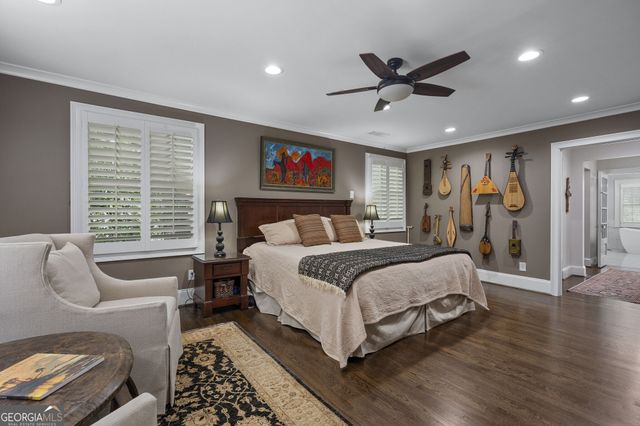 460 Brentwood Drive NE, Atlanta, GA 30305