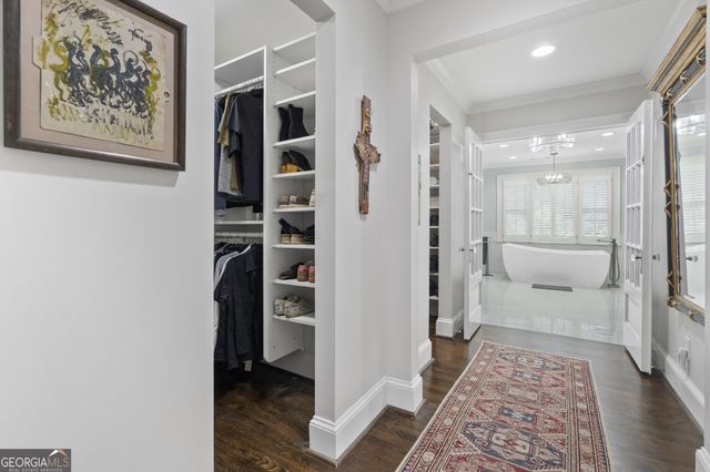 460 Brentwood Drive NE, Atlanta, GA 30305