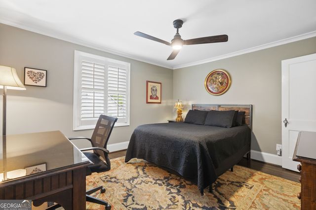 460 Brentwood Drive NE, Atlanta, GA 30305