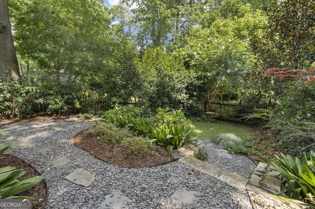 460 Brentwood Drive NE, Atlanta, GA 30305