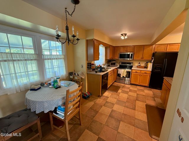 46 Albany Street, Hoosick, NY 12090