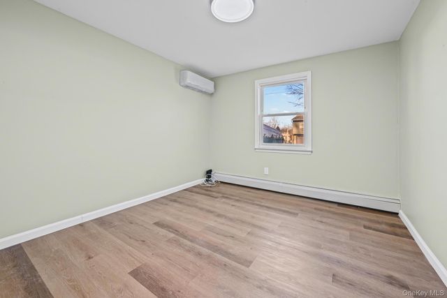 9 Harmony Lane, Glen Cove, NY 11542