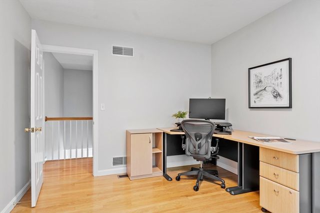 65 Whitney Ln, Boxborough, MA 01719