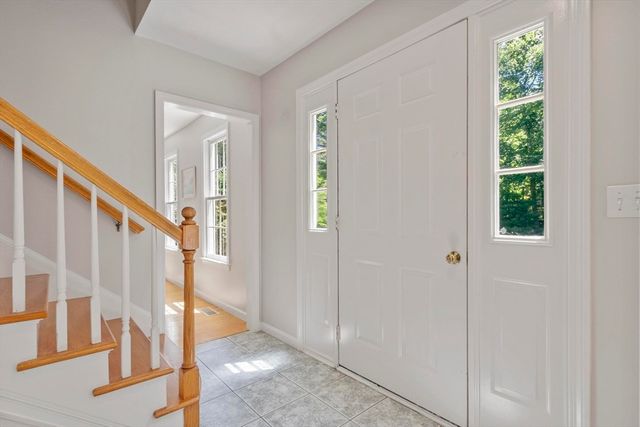 65 Whitney Ln, Boxborough, MA 01719