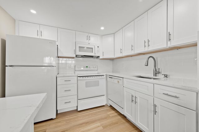 723 Flanders P, Delray Beach, FL 33484