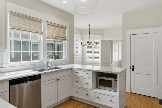 3804 Central Ave, Nashville, TN 37205